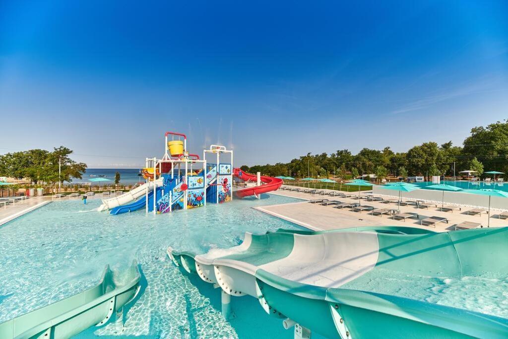 Panorama Mobile Homes In Camping Park Umag Extérieur photo