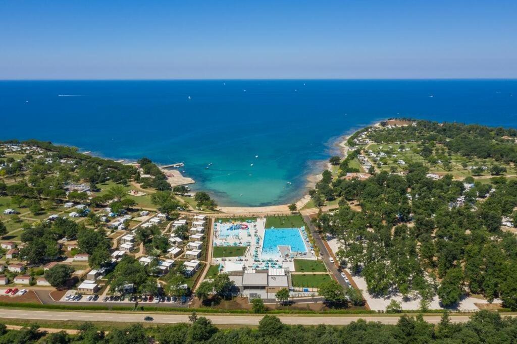 Panorama Mobile Homes In Camping Park Umag Extérieur photo